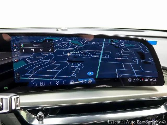 2025 Cadillac iQ Luxury w/1SD