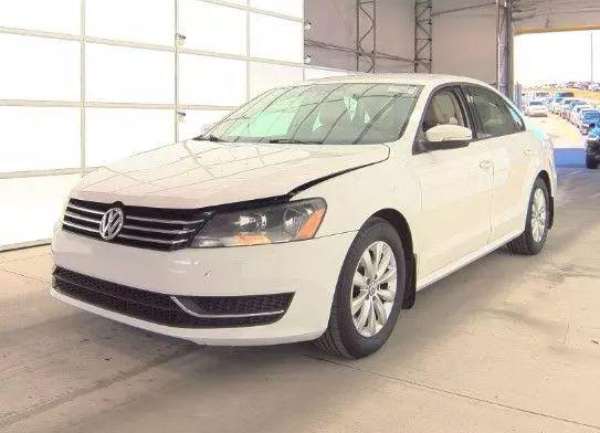 2015 Volkswagen Passat 1.8T Wolfsburg Edition for sale in New Castle, PA