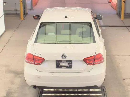 2015 Volkswagen Passat 1.8T Wolfsburg Edition