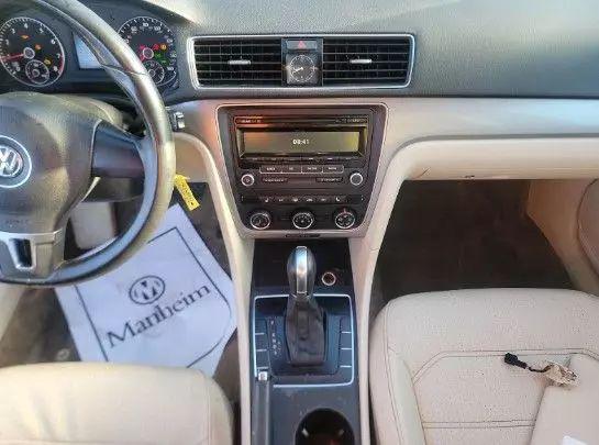 2015 Volkswagen Passat 1.8T Wolfsburg Edition