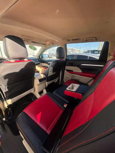 2014 Toyota Highlander LE V6