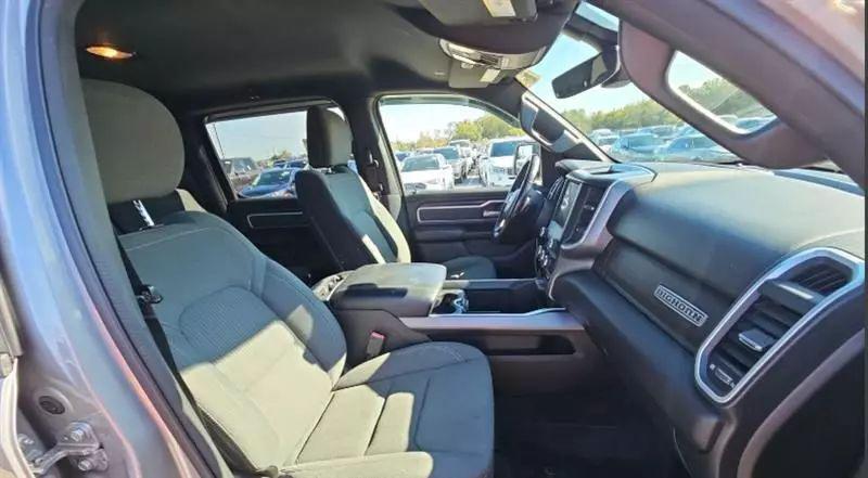 2022 Ram 1500 Big Horn Crew Cab 4x4 5'7" Box