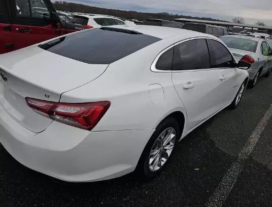 2022 Chevrolet Malibu FWD LT