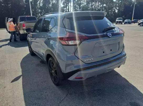 2021 Nissan Kicks SR Xtronic CVT