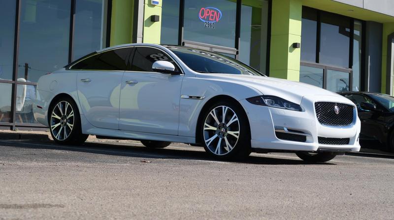 2019 Jaguar XJ R-Sport