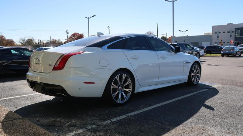 2019 Jaguar XJ R-Sport
