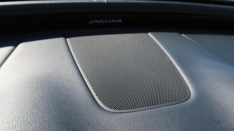 2019 Jaguar XJ R-Sport