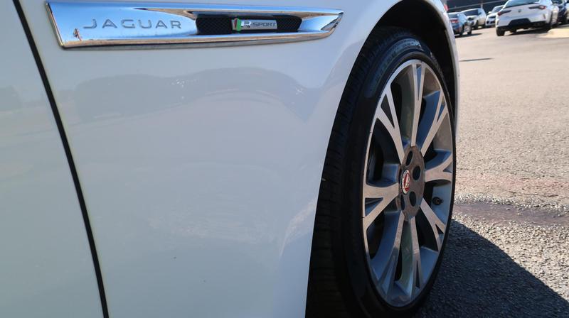 2019 Jaguar XJ R-Sport
