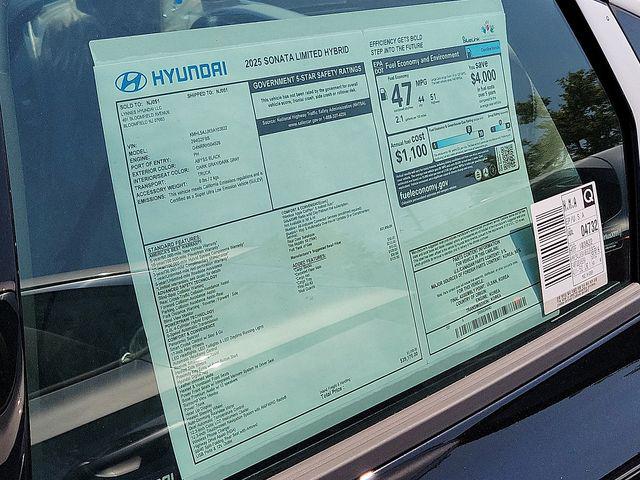 2025 Hyundai Sonata Hybrid Limited - Photo 6