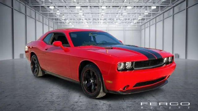 2014 Dodge Challenger SXT Coupe 2D