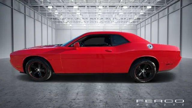 2014 Dodge Challenger SXT Coupe 2D