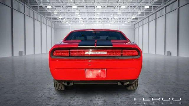 2014 Dodge Challenger SXT Coupe 2D