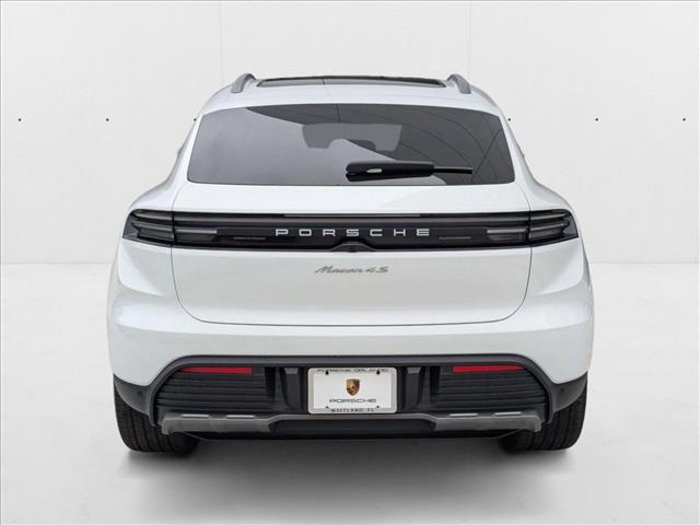 2025 Porsche Macan Electric 4S