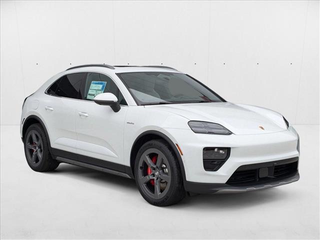 2025 Porsche Macan Electric 4S