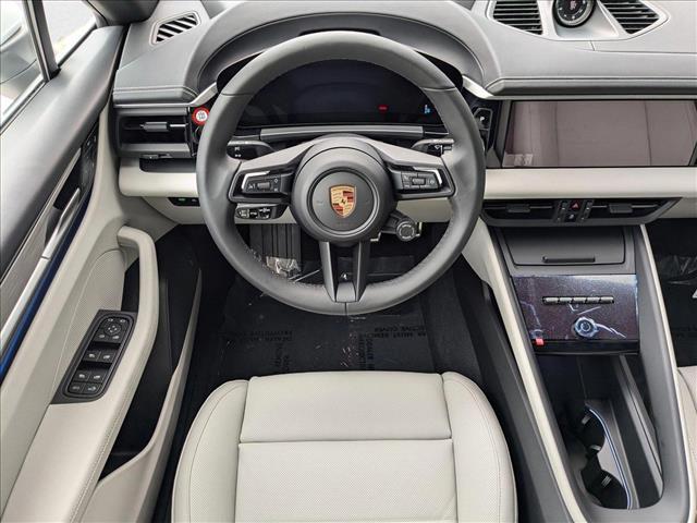 2025 Porsche Macan Electric 4S