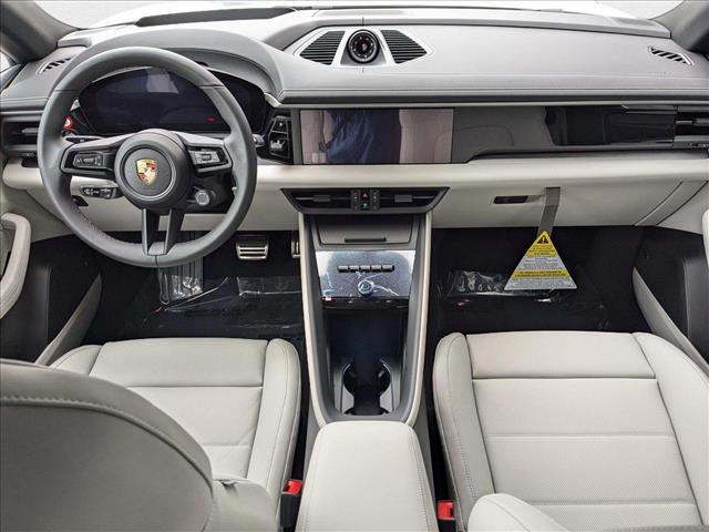 2025 Porsche Macan Electric 4S