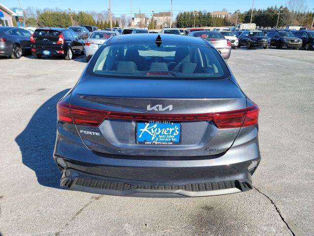 2022 Kia Forte LXS