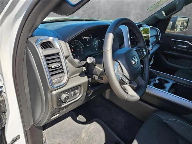 2025 RAM Ram 1500 RAM 1500 LONE STAR CREW CAB 4X4 57 BOX