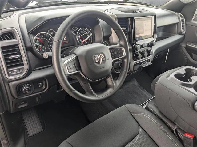 2025 RAM Ram 1500 RAM 1500 TRADESMAN QUAD CAB 4X2 64 BOX