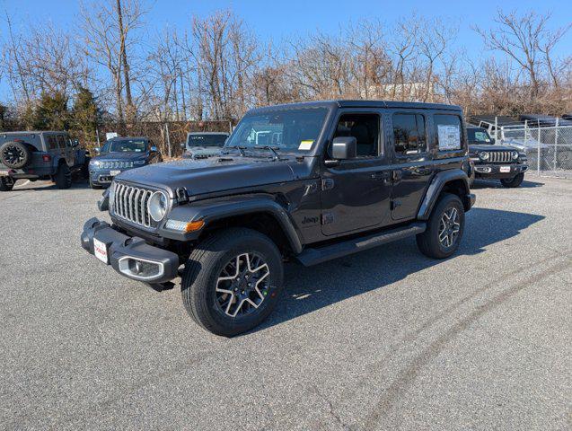 2025 Jeep Wrangler WRANGLER 4-DOOR SAHARA