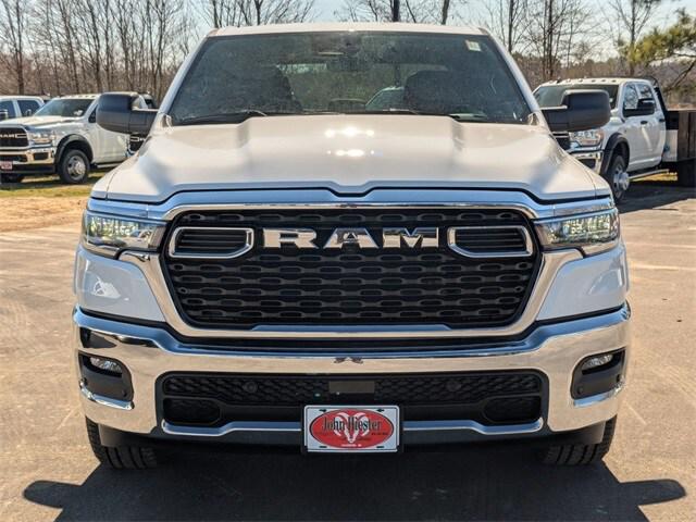 2025 RAM Ram 1500 RAM 1500 BIG HORN CREW CAB 4X2 57 BOX