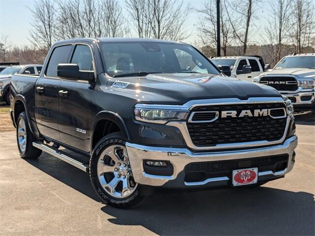 2025 RAM Ram 1500 RAM 1500 BIG HORN CREW CAB 4X2 57 BOX