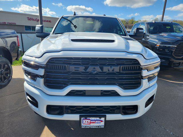 2025 RAM Ram 2500 RAM 2500 LARAMIE MEGA CAB 4X4 64 BOX