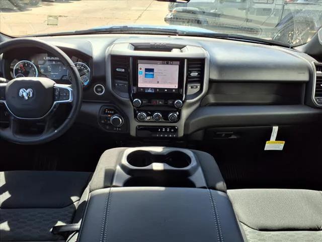 2025 RAM Ram 1500 RAM 1500 WARLOCK CREW CAB 4X4 57 BOX