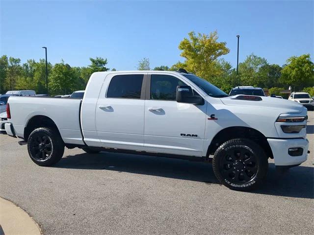 2025 RAM Ram 2500 RAM 2500 LARAMIE MEGA CAB 4X4 64 BOX