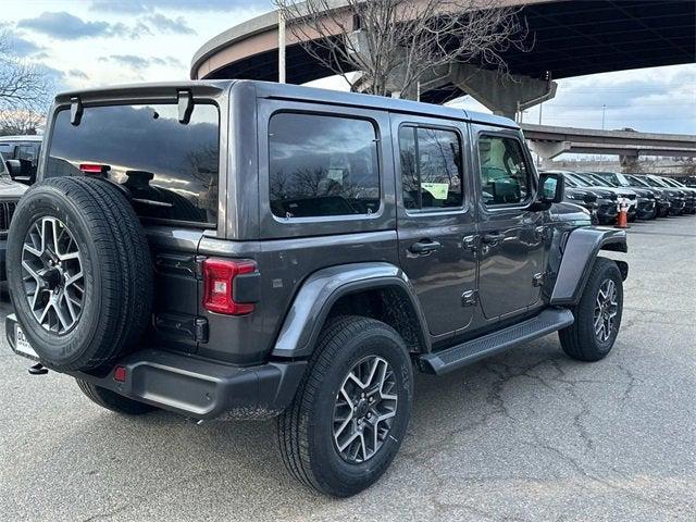 2025 Jeep Wrangler WRANGLER 4-DOOR SAHARA