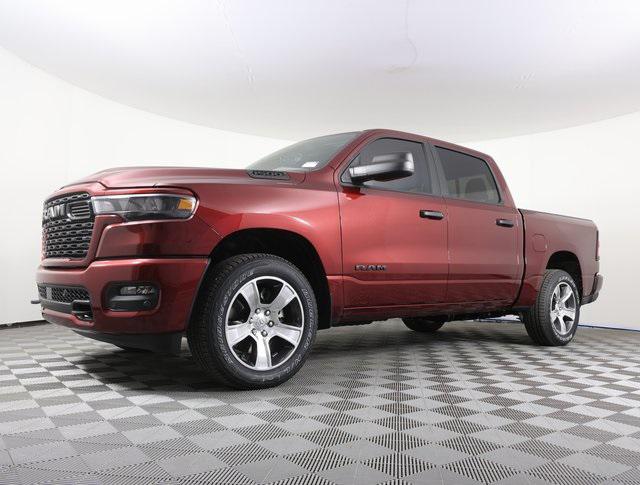 2025 RAM Ram 1500 RAM 1500 TRADESMAN CREW CAB 4X4 57 BOX
