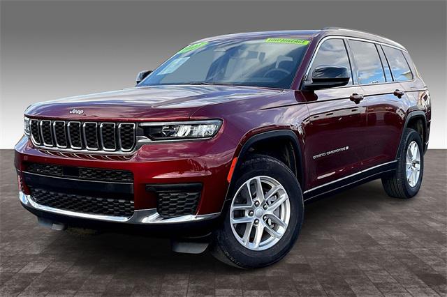 2023 Jeep Grand Cherokee L Laredo 4x4