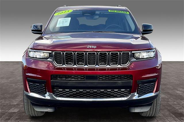 2023 Jeep Grand Cherokee L Laredo 4x4