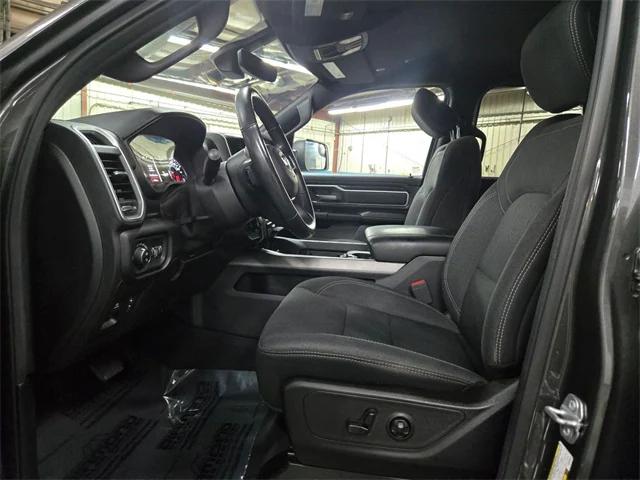 2019 RAM 1500 Big Horn/Lone Star Crew Cab 4x4 57 Box