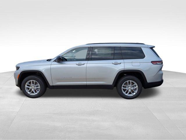 2025 Jeep Grand Cherokee GRAND CHEROKEE L LAREDO X 4X4