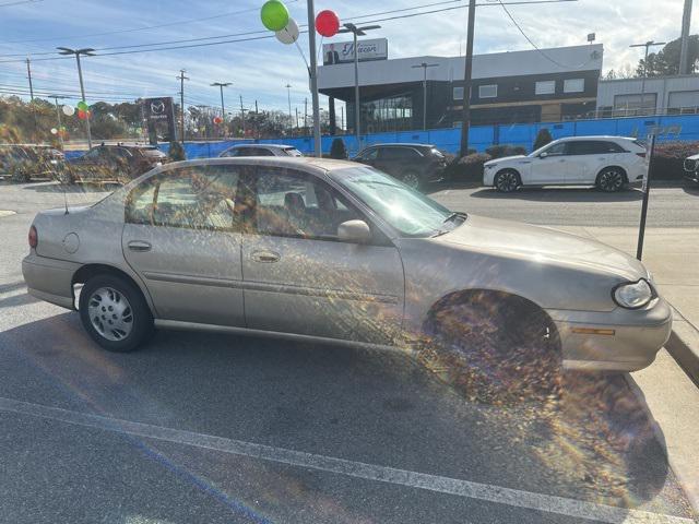 1998 Chevrolet Malibu Base