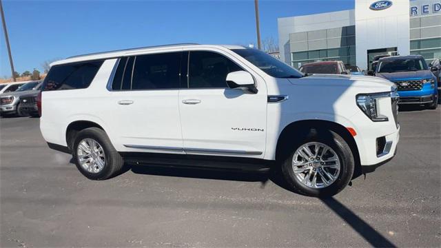 2022 GMC Yukon XL 4WD SLT