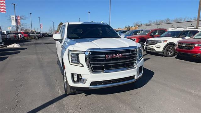 2022 GMC Yukon XL 4WD SLT