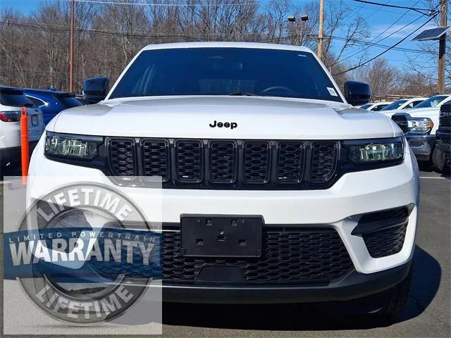 2023 Jeep Grand Cherokee Altitude 4x4