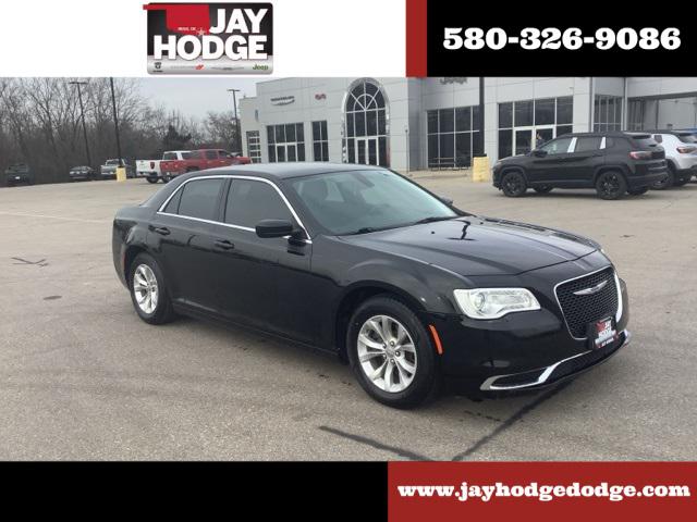 2019 Chrysler 300 Touring