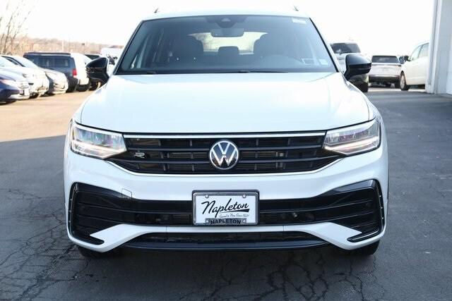 2022 Volkswagen Tiguan 2.0T SE R-Line Black