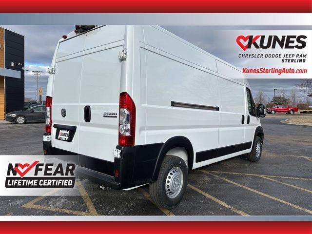 2025 Ram ProMaster 2500 Cargo Van Tradesman High Roof 159" WB w/Pass Seat