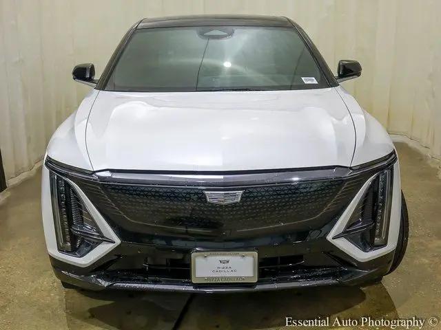 2025 Cadillac iQ Sport w/1SJ
