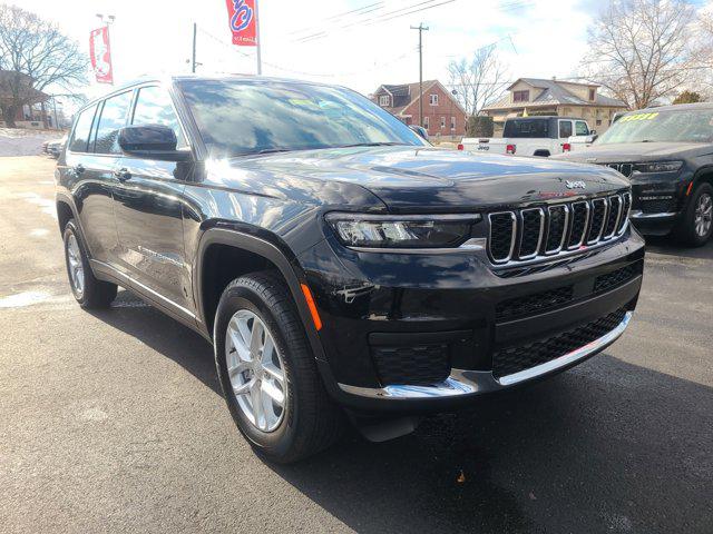 2025 Jeep Grand Cherokee GRAND CHEROKEE L LAREDO X 4X4