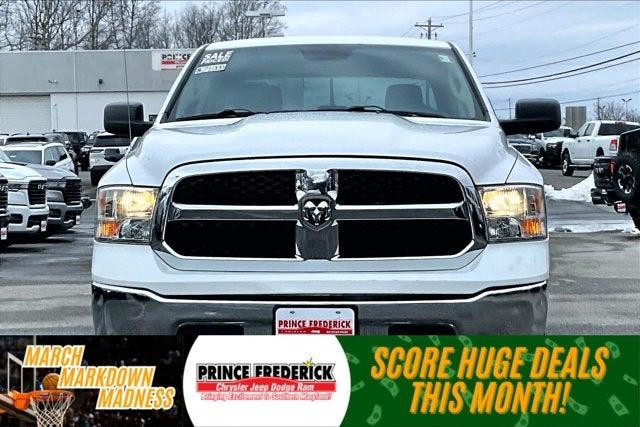 2022 RAM 1500 Classic SLT Crew Cab 4x4 57 Box