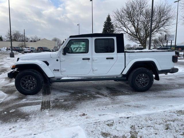 2024 Jeep Gladiator Sport S