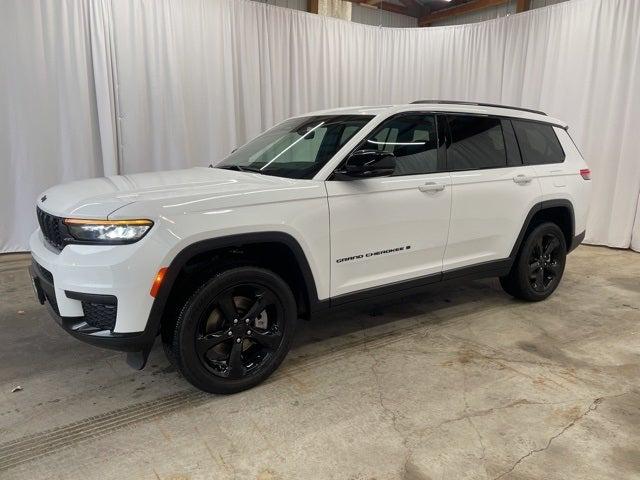 2025 Jeep Grand Cherokee GRAND CHEROKEE L ALTITUDE X 4X4