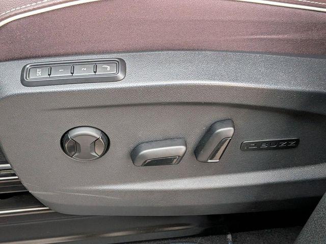 2025 Volkswagen ID. Buzz Pro S