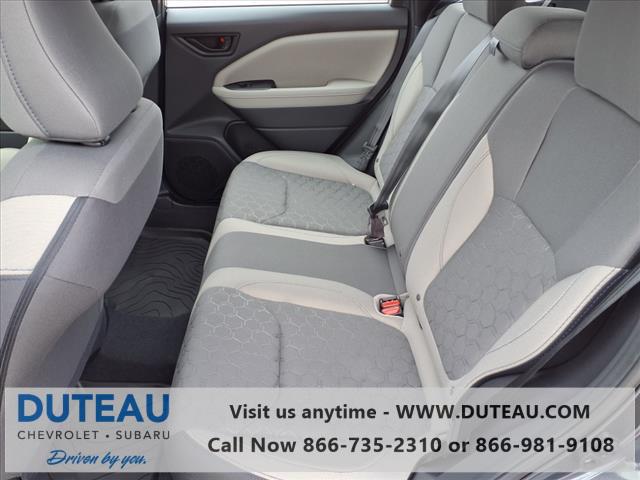 2025 Subaru Forester Base