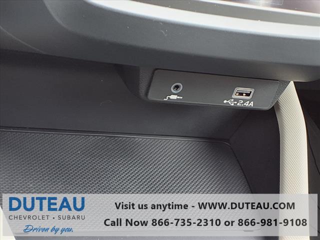 2025 Subaru Forester Base